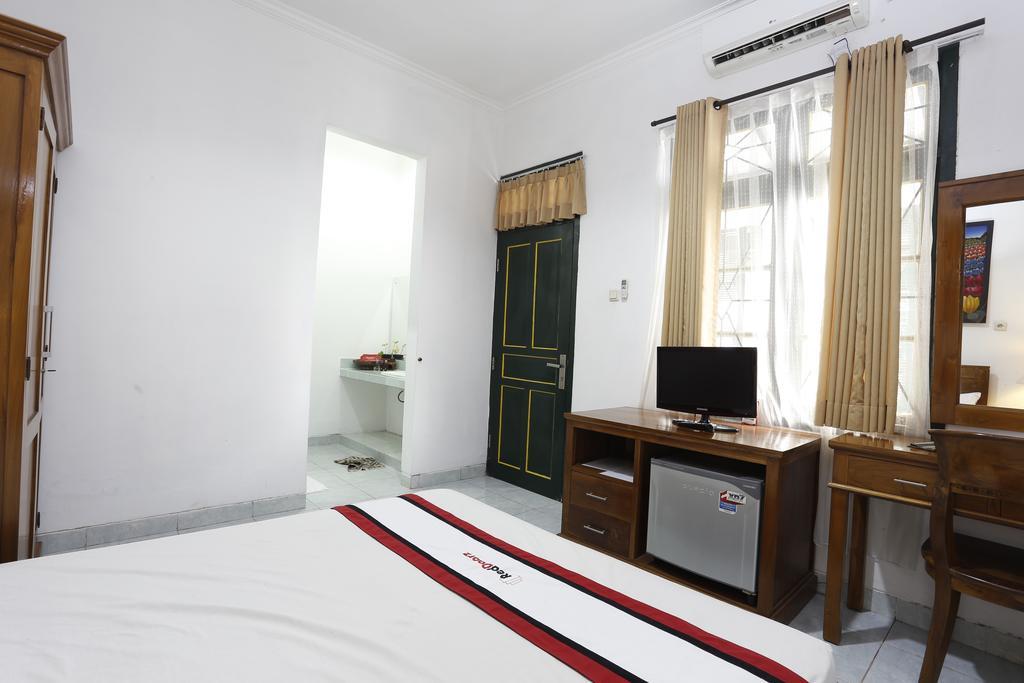 Hotel Reddoorz Near Adisucipto Airport Yogyakarta Exteriér fotografie